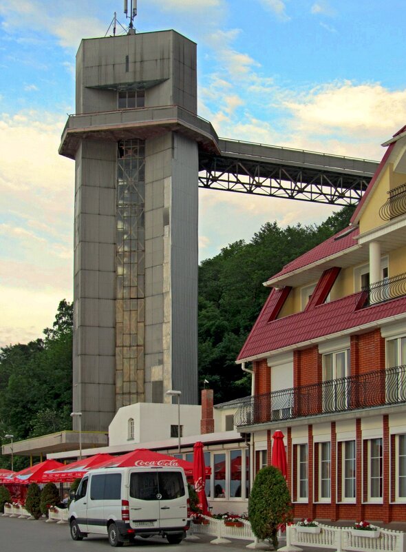 Старый лифт - Сергей Карачин