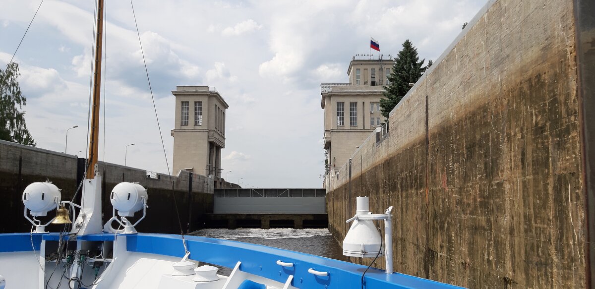 В шлюзе - Ольга 