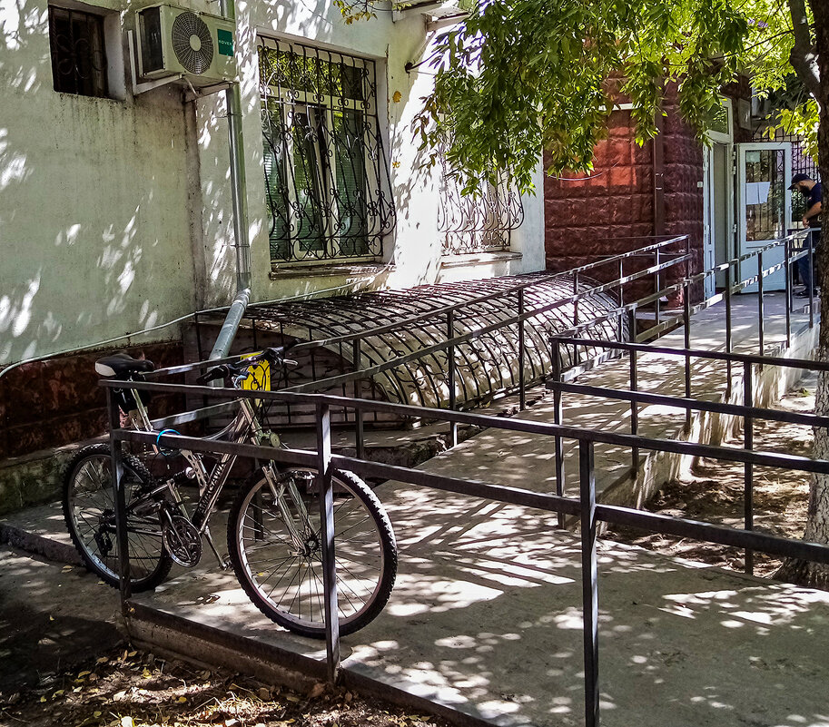 Геометрия пандуса - Юрий Яловенко