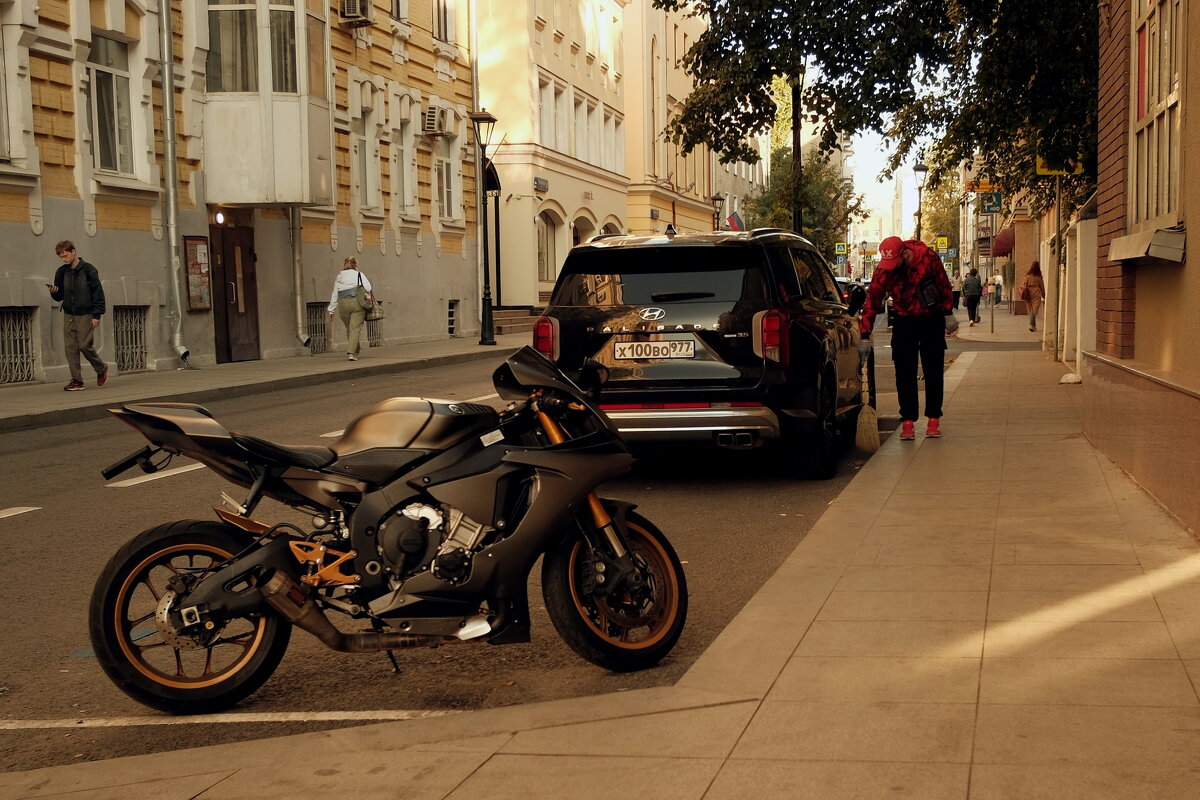 Хюндай должен стоять на чистом... - Лютый Дровосек