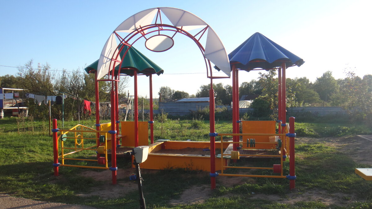 посёлок торхово - Женя Букуров