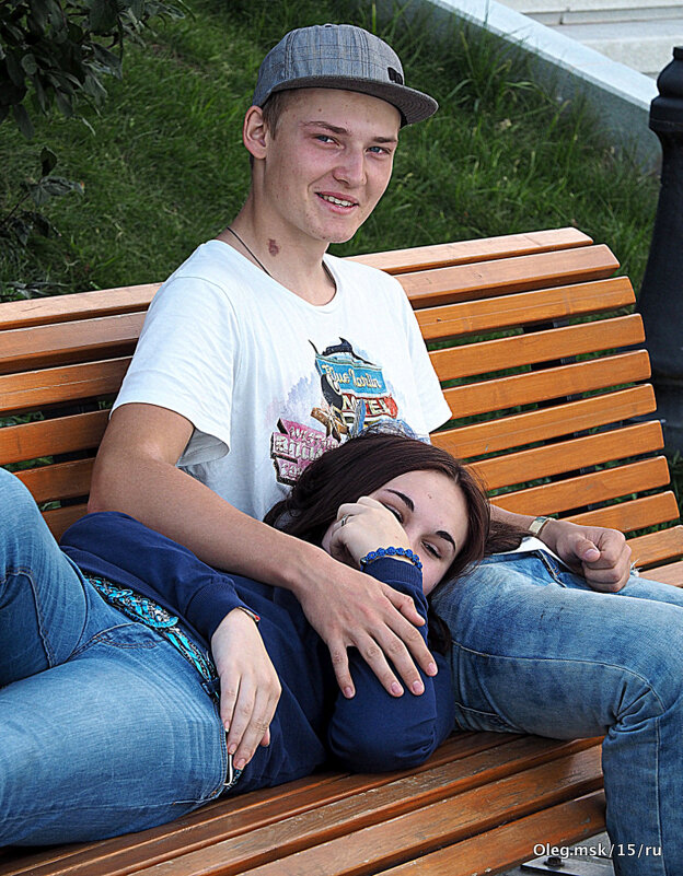 двое в городе - Олег Лукьянов