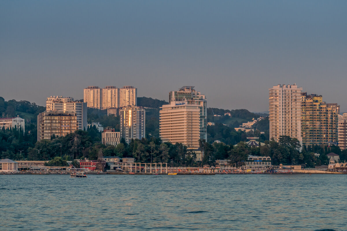 Город Сочи - Игорь Сикорский