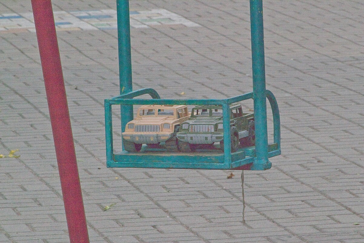 Спят усталые машинки ))) - Giant Tao / Спят усталые машинки ))) - Giant Tao /