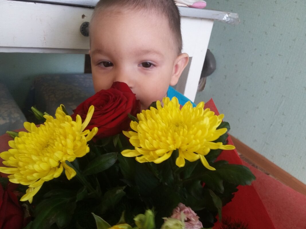 цветы маме - СЕРГЕЙ ФИЛОЧКИН