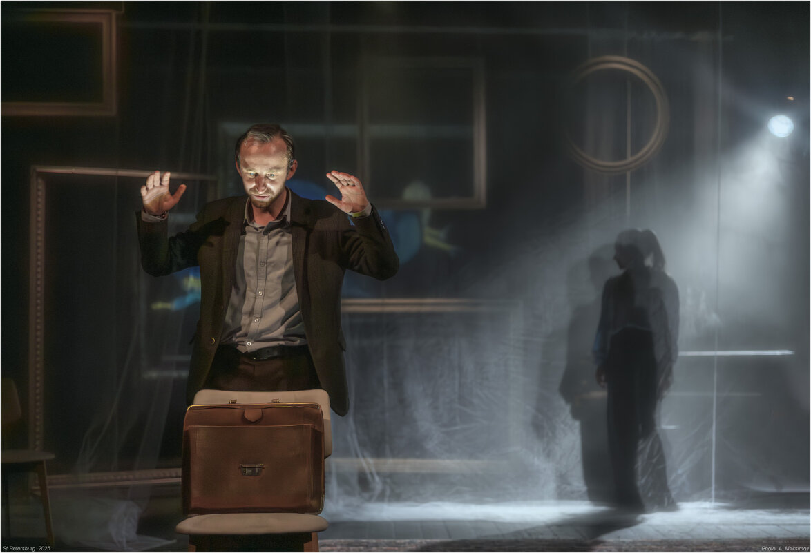 Актёры Виктор Бугаков и Елена Карпова. - Александр Максимов