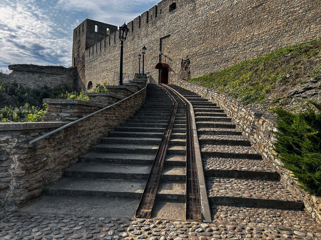 Ивангородская крепость - Дмитрий Иванов