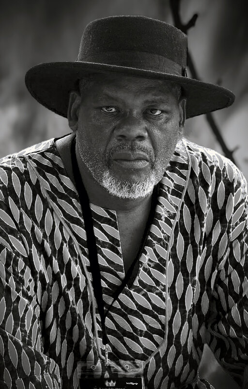 In the hat - Shmual & Vika Retro