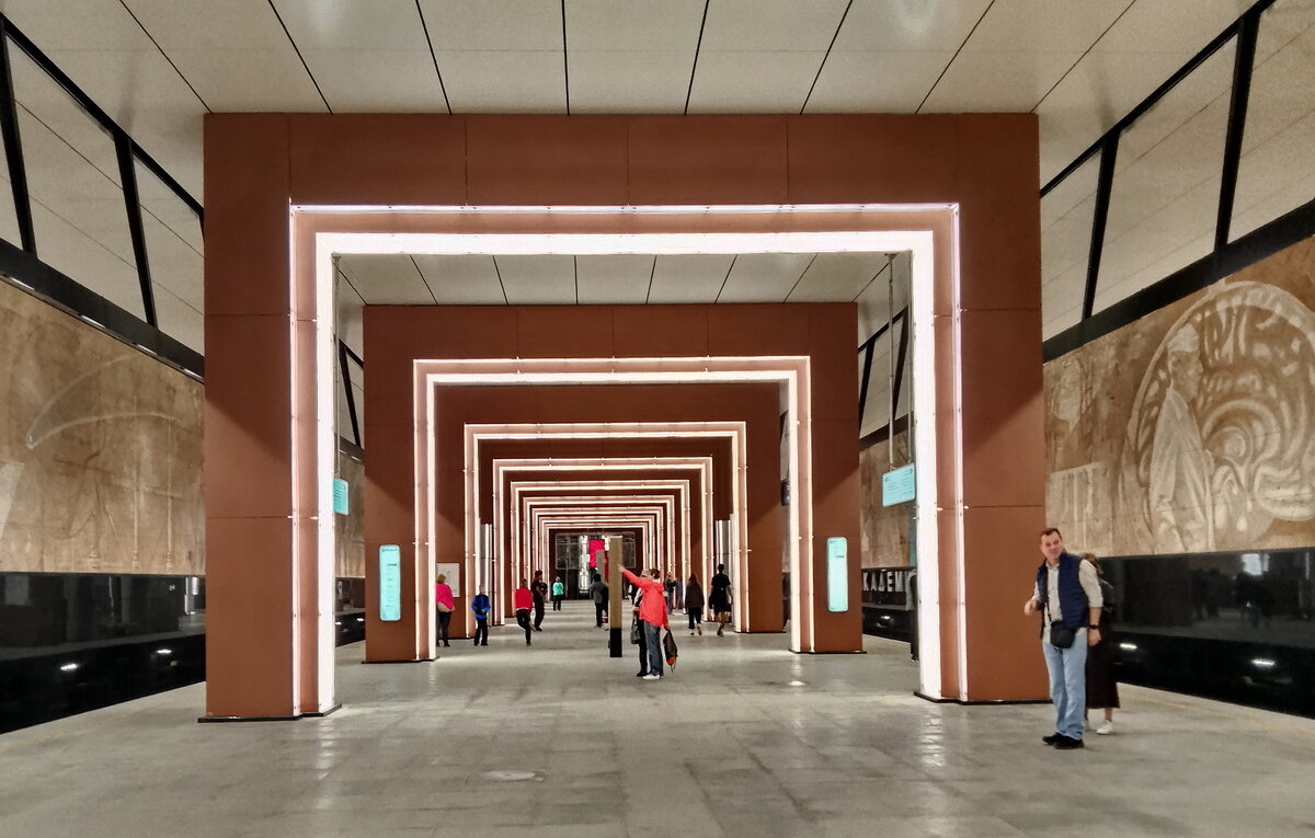 Станция метро Академическая Троицкой линии - Анастасия Смирнова