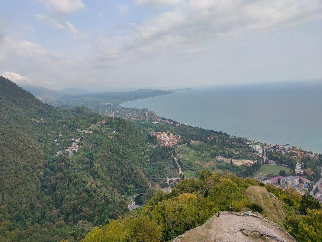 В Новом Афоне - Ирэн 