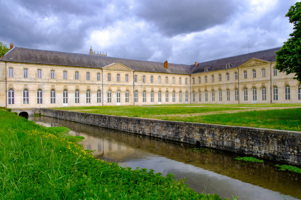 Архитектура аббатства Ле Бек Хэллуин - Георгий А