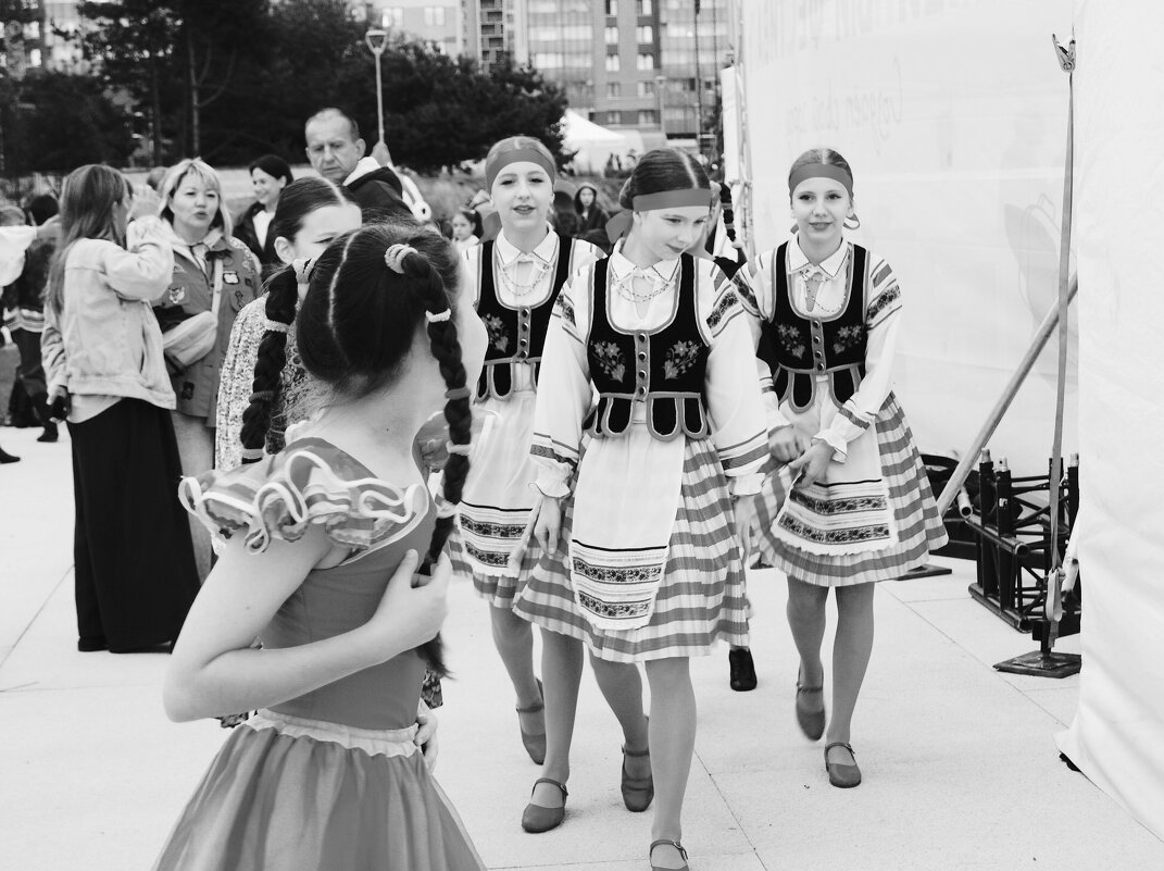 /// - Виктор Никитенко