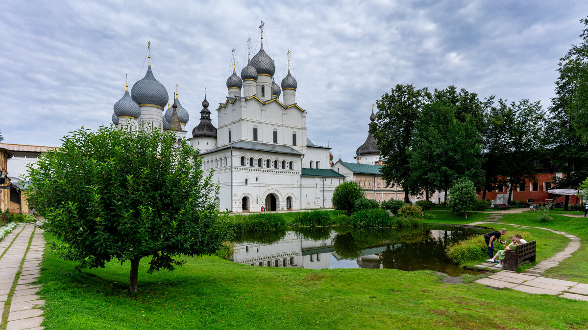 Ростов Великий, прогулки по кремлю - Владимир Иванович