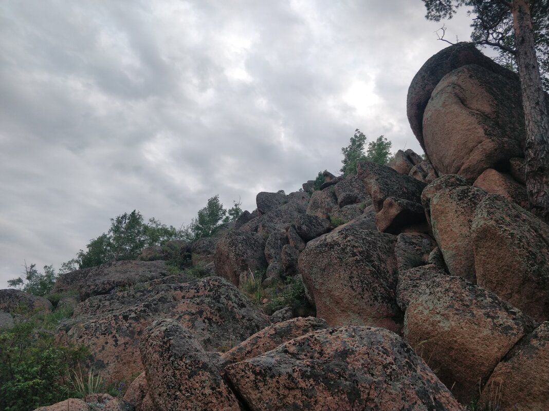 Горы Баяна - Андрей Хлопонин