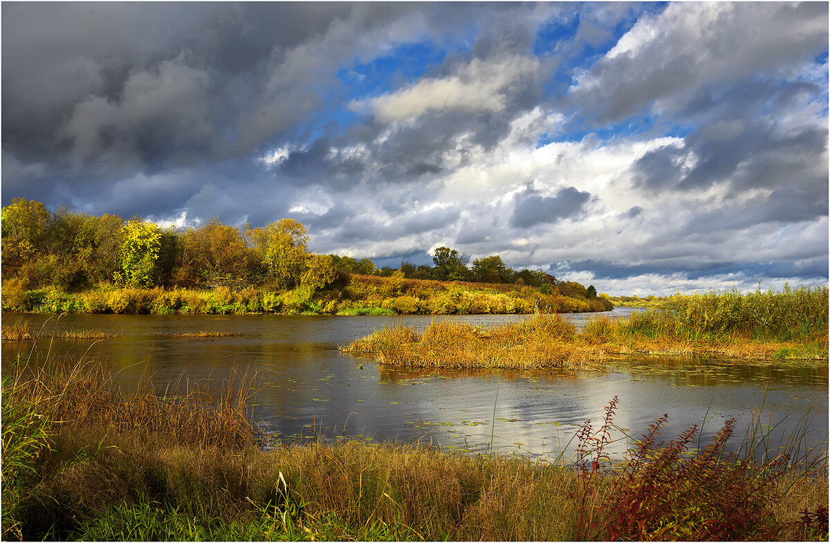 Осенний этюд - Валентин Котляров