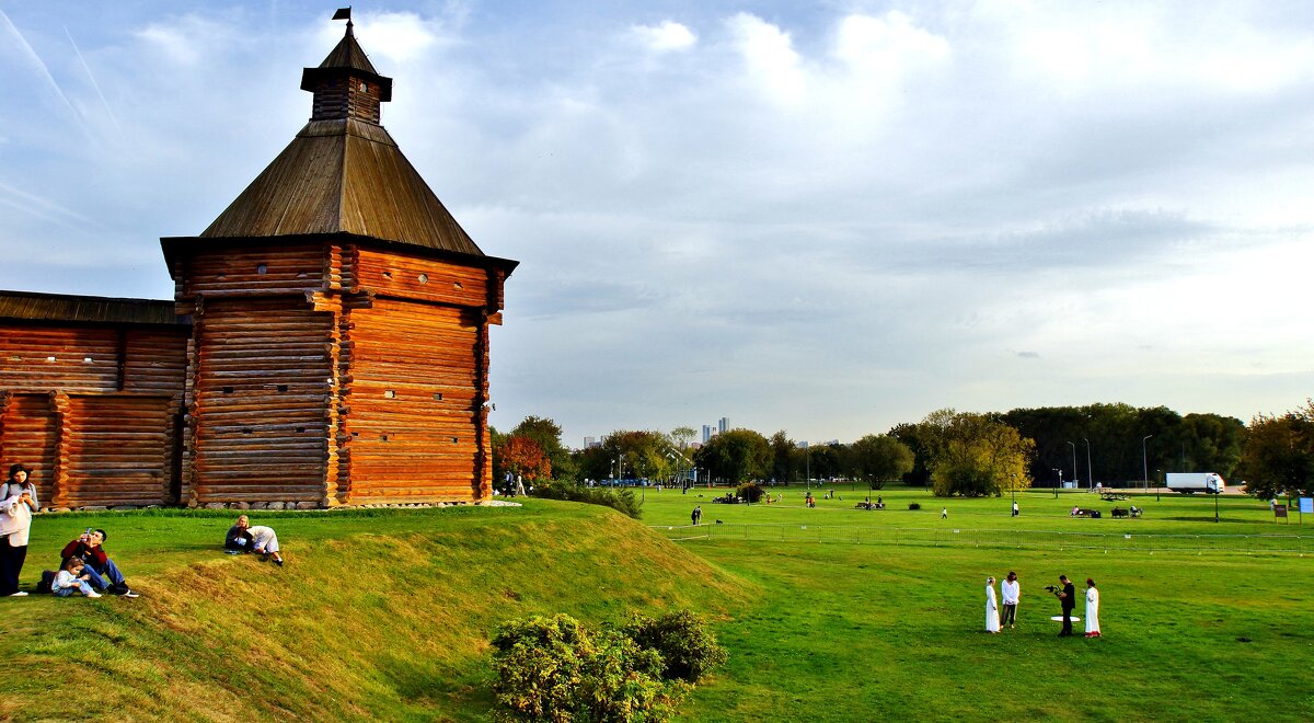 КОЛОМЕНСКОЕ - АЛЕКСАНДР 