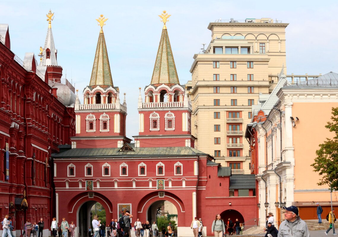 Воскресенские ворота - Андрей Л. В. Воскресенские ворота - Андрей Л. В.