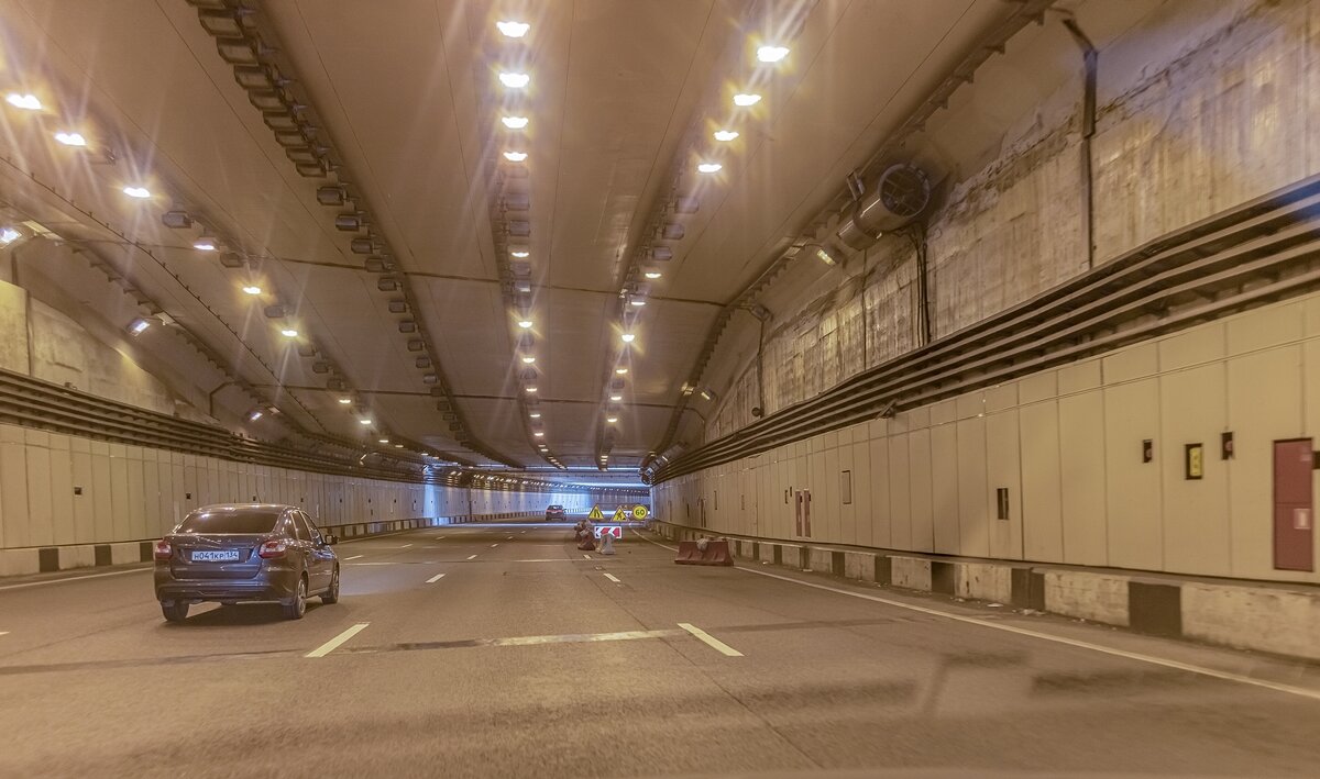 В туннеле - Валерий Иванович