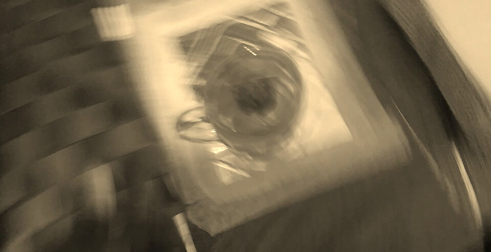 113 (142) - CLOSE WAYS ALL