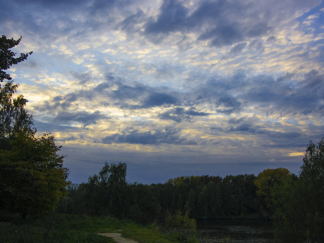 Сентябрьский вечер. - Сергей Фомичев