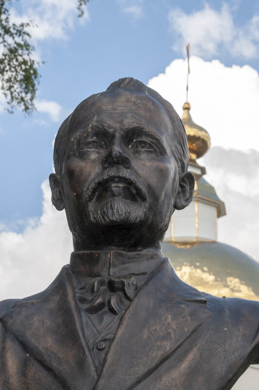 Памятник Ивану Яковлевичу Кривощёкову - Gen Памятник Ивану Яковлевичу Кривощёкову - Gen