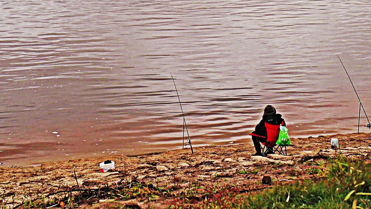 Осень. Рыбак на Оби! - Владимир 