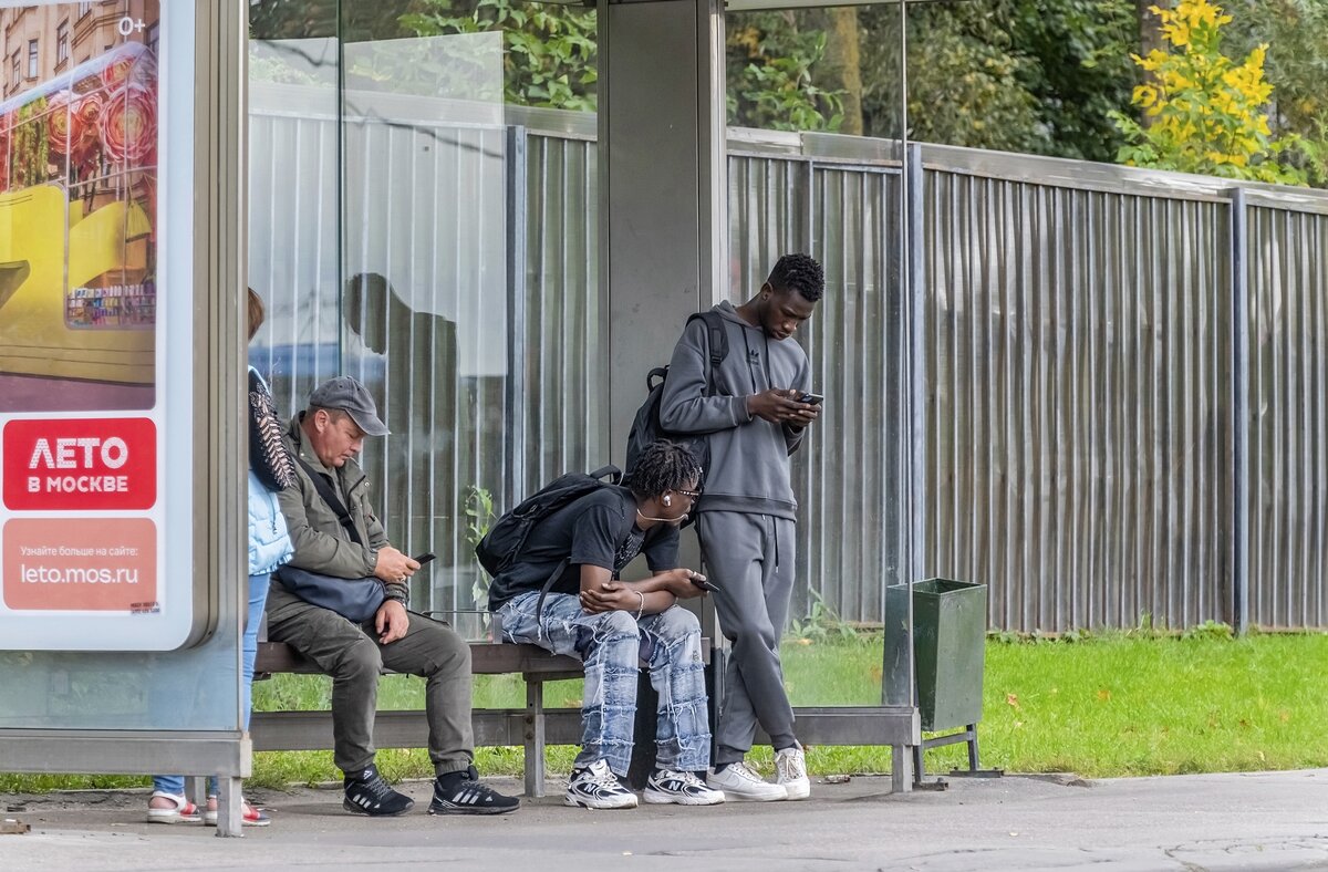 Студенты - Валерий Иванович