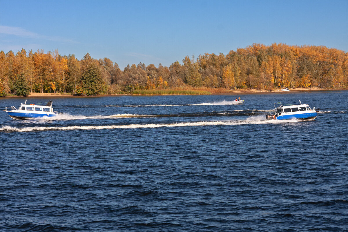 ..и разошлись, как в море корабли... - Виктор Замулин