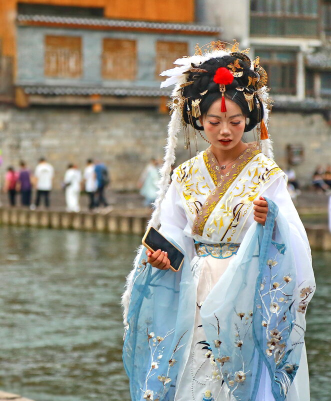 ...прогулки не спеша... - Andrey Bragin 