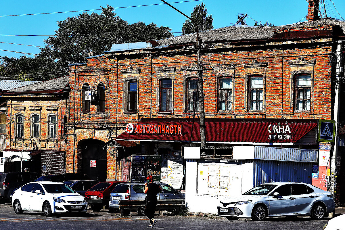 Автозапчасти - Юрий Гайворонскiий