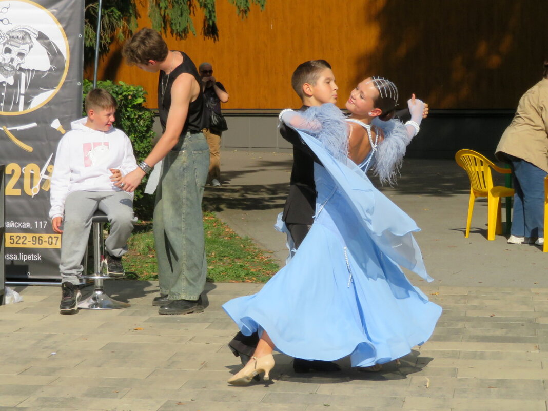 Осенний вальс. - Егор Бабанов