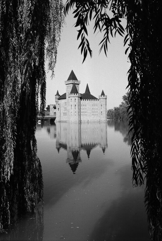 Шато Эркен - M Marikfoto