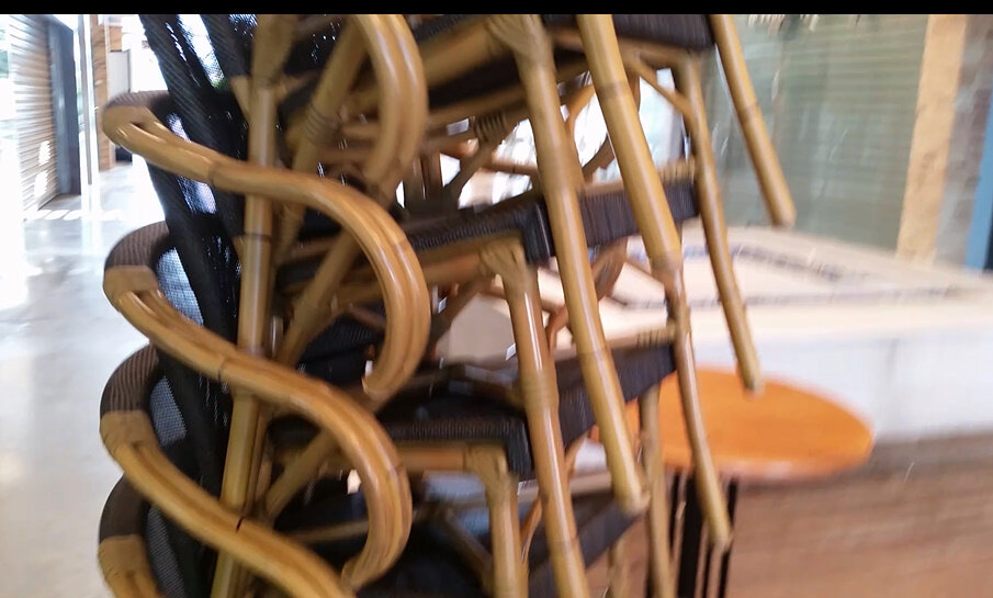 113 (165) - CLOSE WAYS ALL