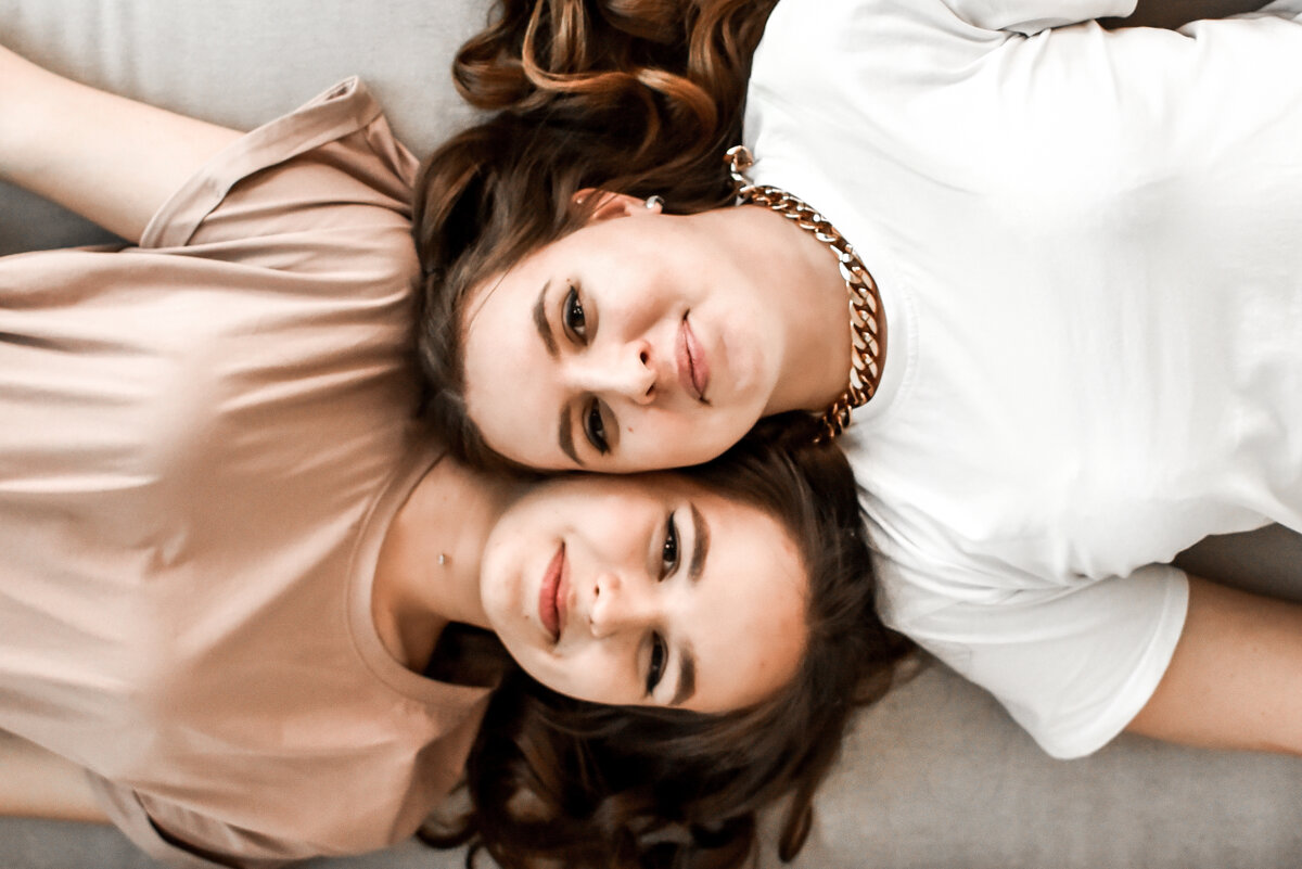 2 девушка - Дмитрий 