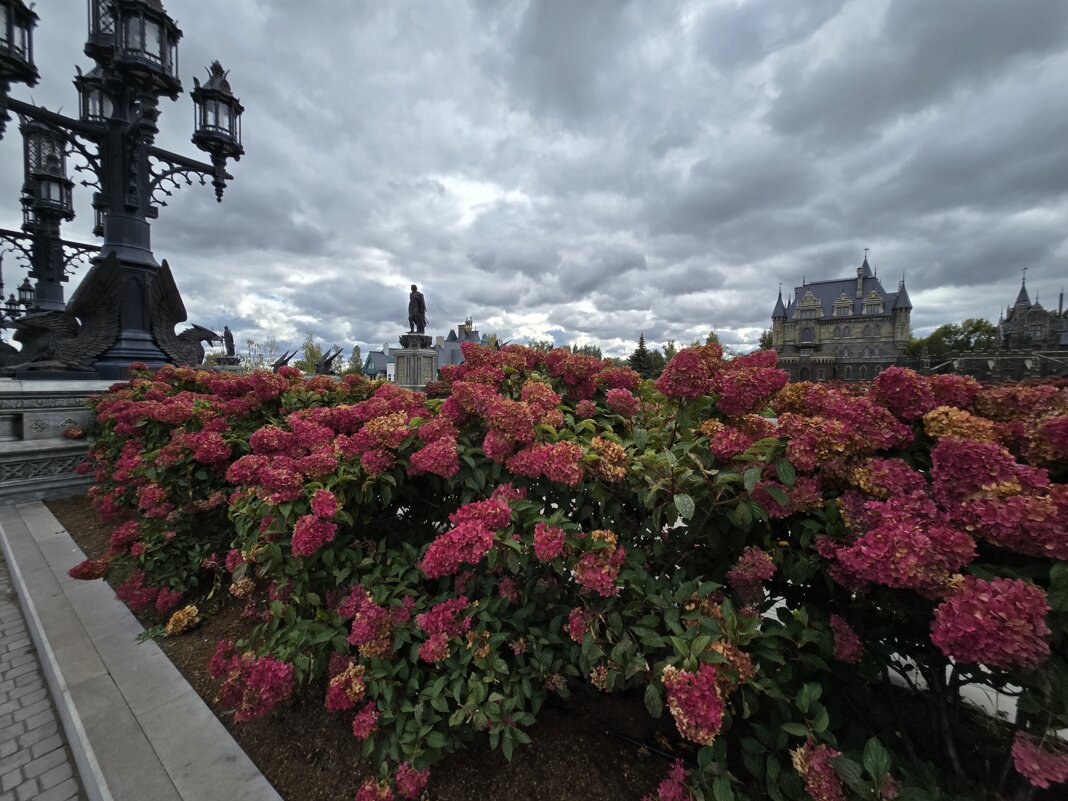 Замок Гарибальди - Рустам Кашапов