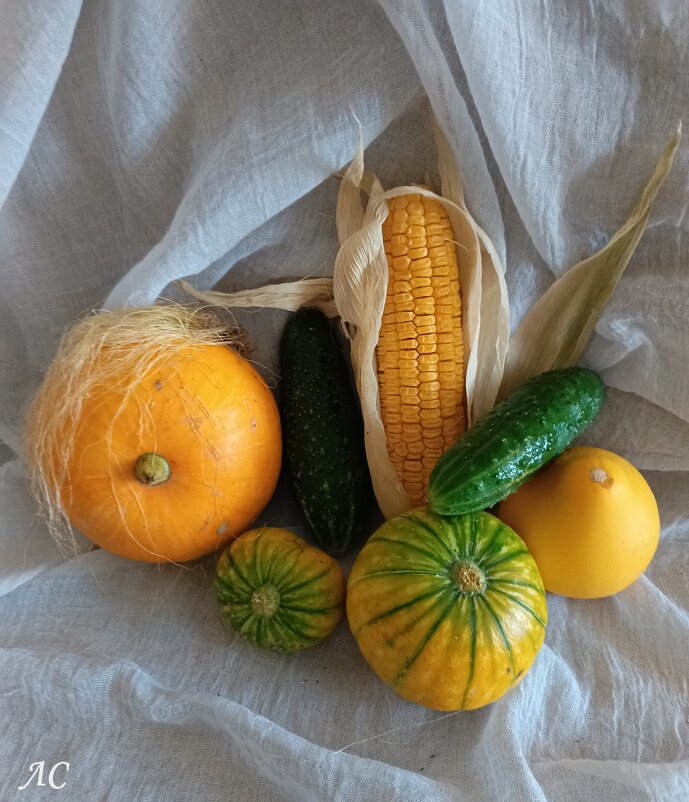 Осенний этюд - Любовь Сахарова