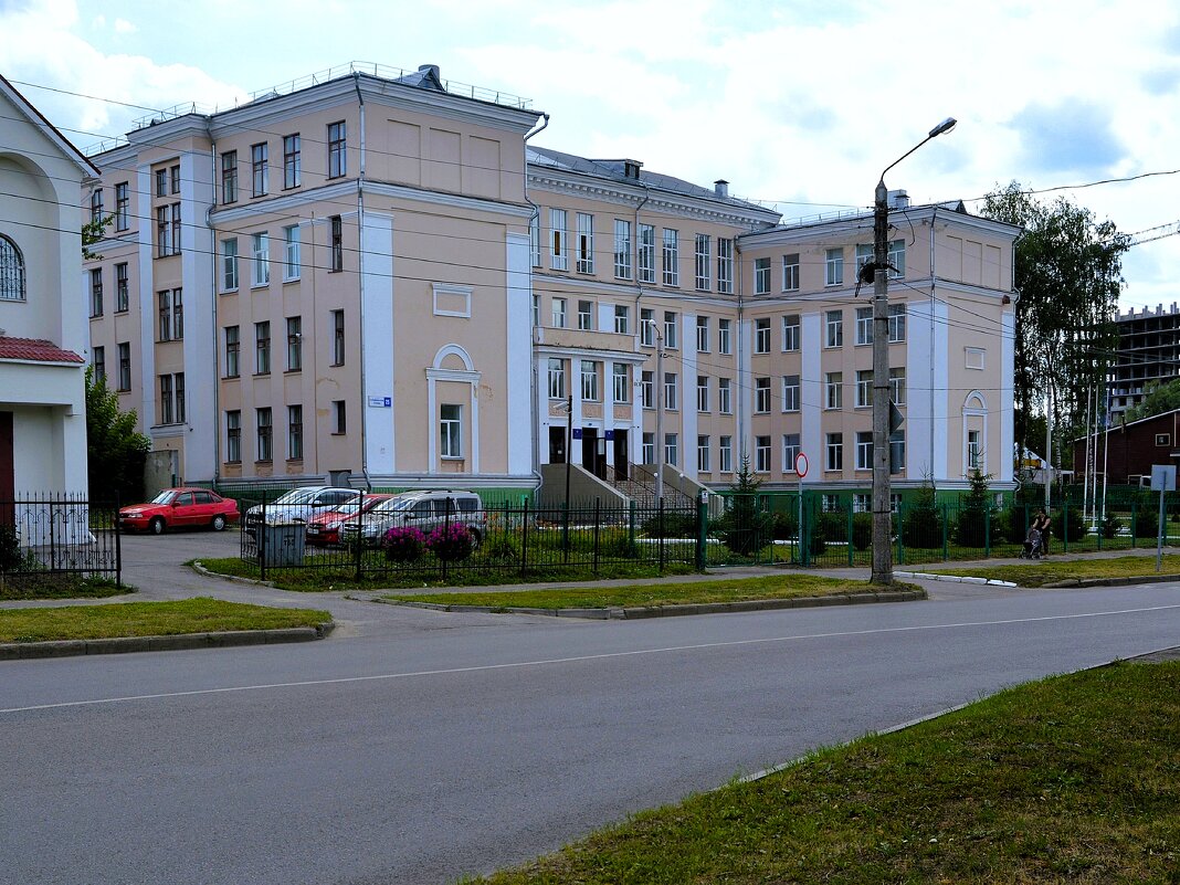 Чебоксары. Средняя общеобразовательная школа №12. - Пётр Чернега