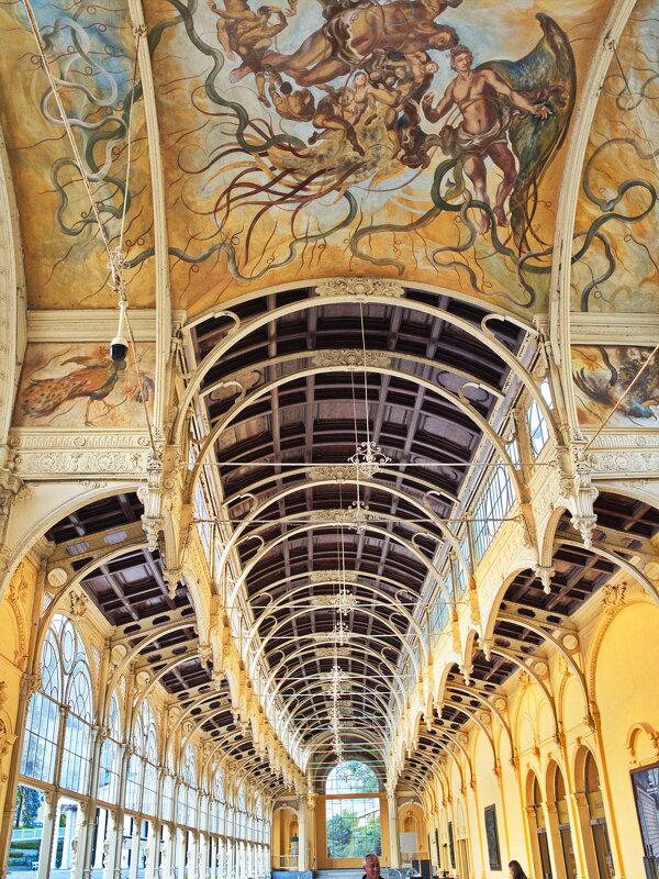 *** - Witalij Löwin