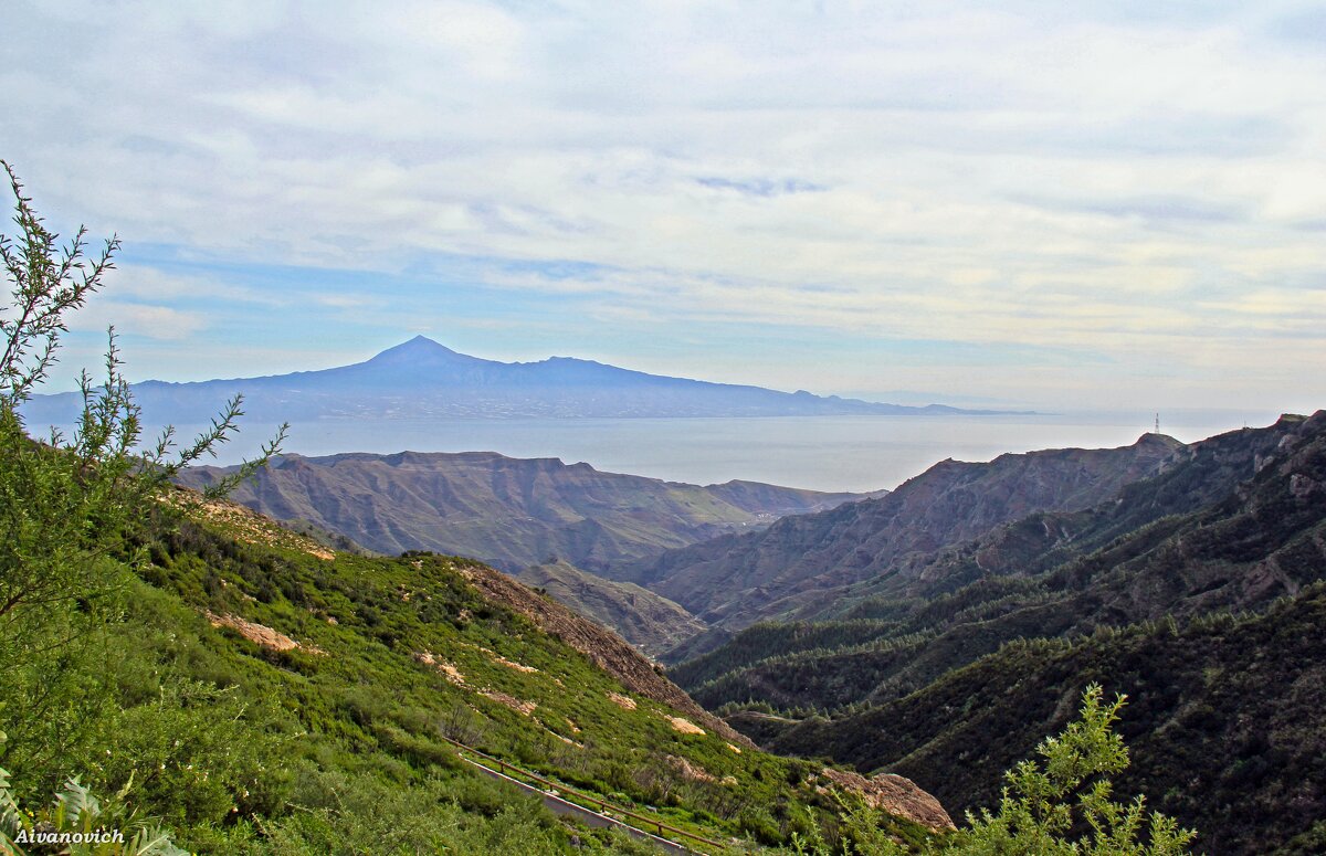 Вид на Тейде с острова Ла Гомера. - Андрей Андреев Андреев