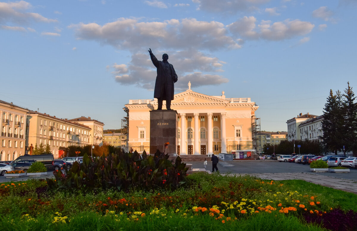 Площадь  В.И. Ленина - Владимир Звягин