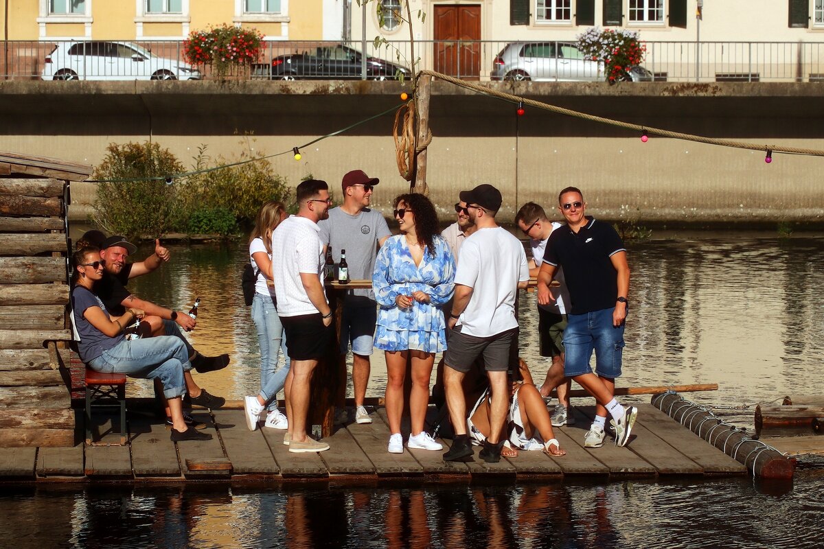 На плоту - Юрий. Шмаков На плоту - Юрий. Шмаков