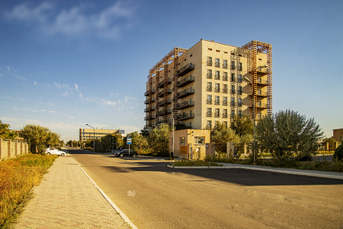 Актау - Анатолий Чикчирный Актау - Анатолий Чикчирный