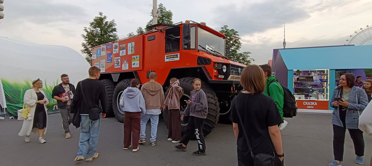 на ВДНХ - Галина R...