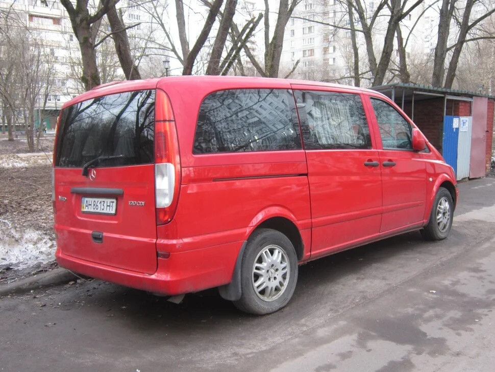 Красный "Мерседес" - Дмитрий Никитин