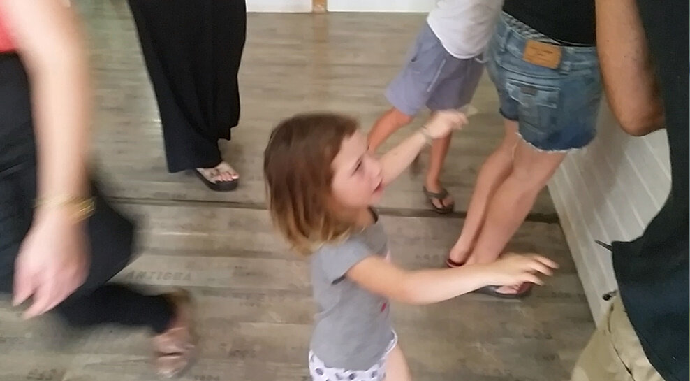 113 (204) - CLOSE WAYS ALL