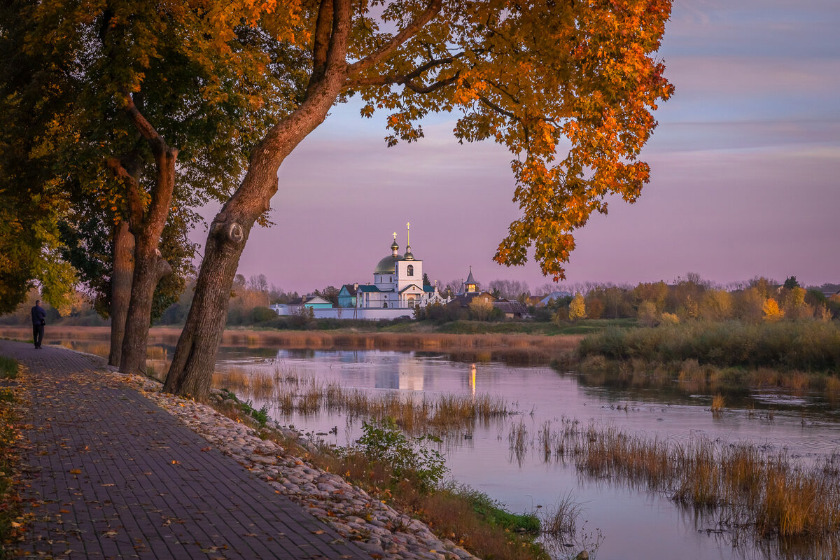 **** - Елизавета .