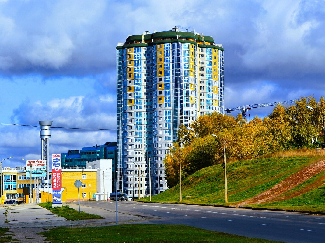 Чебоксары. Жилой комплекс "Альбатрос". - Пётр Чернега Чебоксары. Жилой комплекс "Альбатрос". - Пётр Чернега