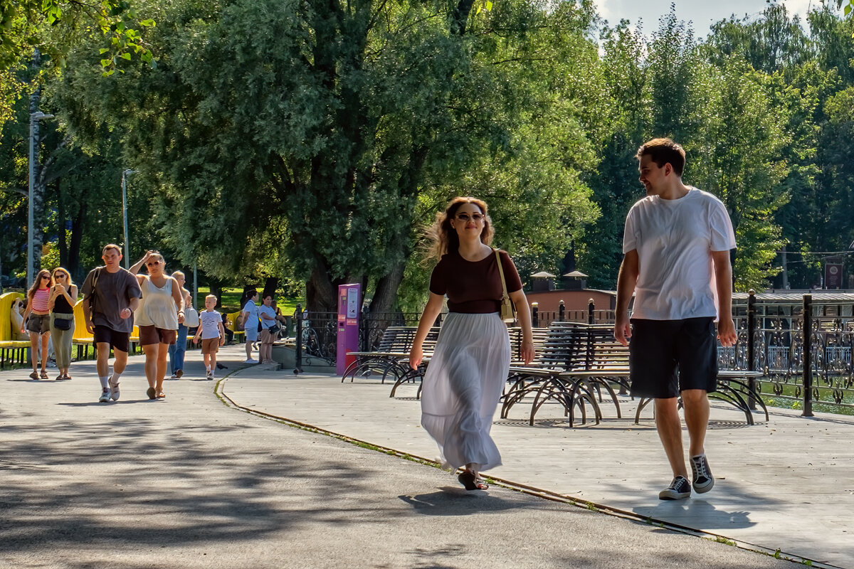 Теплым днем - Сергей Шатохин 