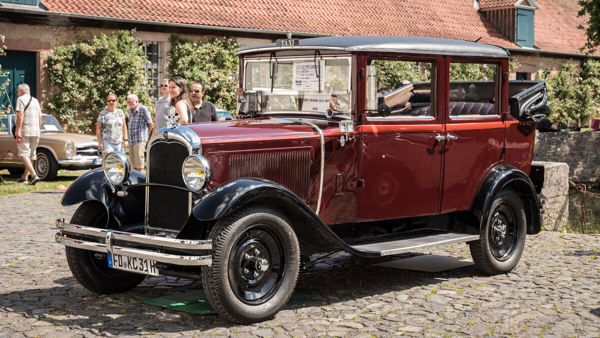 Citroen Taxi Parisien 1930 - Олег Зак