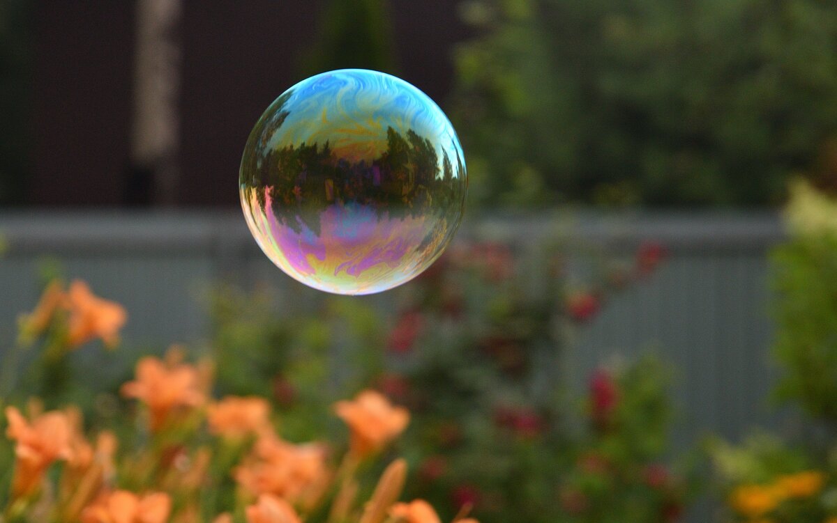 Мыльный пузырь - Иван Генералов